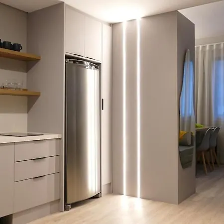 Loft Aconchegante no Batel 3 Pessoas com Wi-Fi e Estacionamento-2